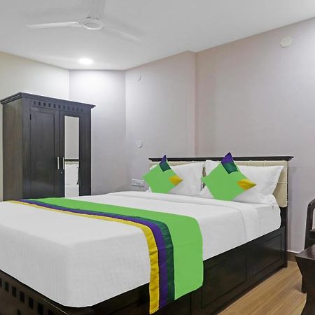 Treebo Purple Square Otel Haydarabad Dış mekan fotoğraf