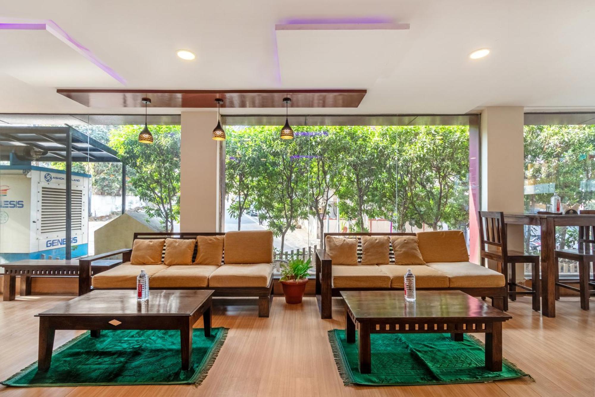 Treebo Purple Square Otel Haydarabad Dış mekan fotoğraf